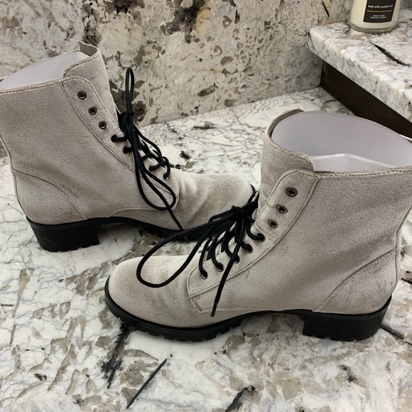 Dolce Vita silver velvet PATRIK combat boot sz 8 - Picture 7 of 9